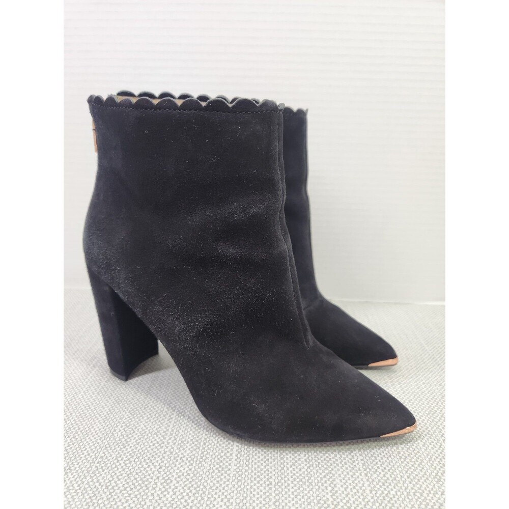 Ted Baker London Ofelia Size 7 Ankle Boots Black Suede Heeled Pointed Toe